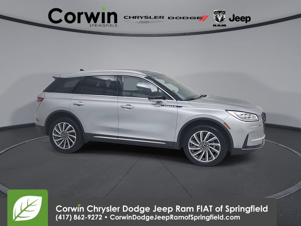 Used 2024 Lincoln Corsair Reserve w/ Equipment Group 201A AWD/4WD image 1