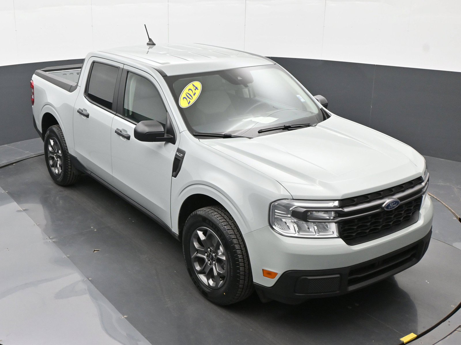 Used 2024 Ford Maverick XLT w/ Equipment Group 300A Standard AWD/4WD image 33