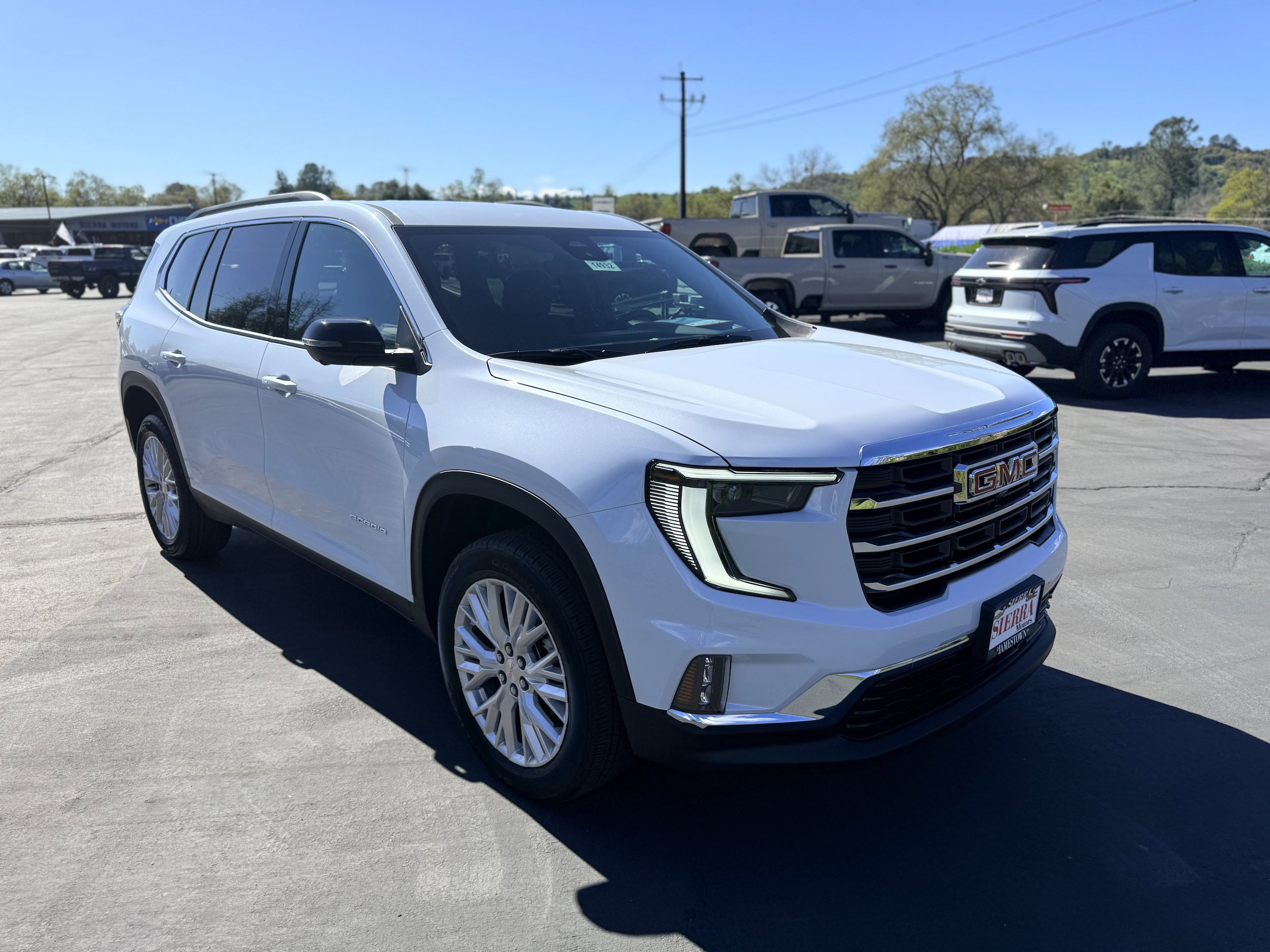 Used 2026 GMC Acadia Elevation w/ Elevation Premium Package AWD/4WD image 3