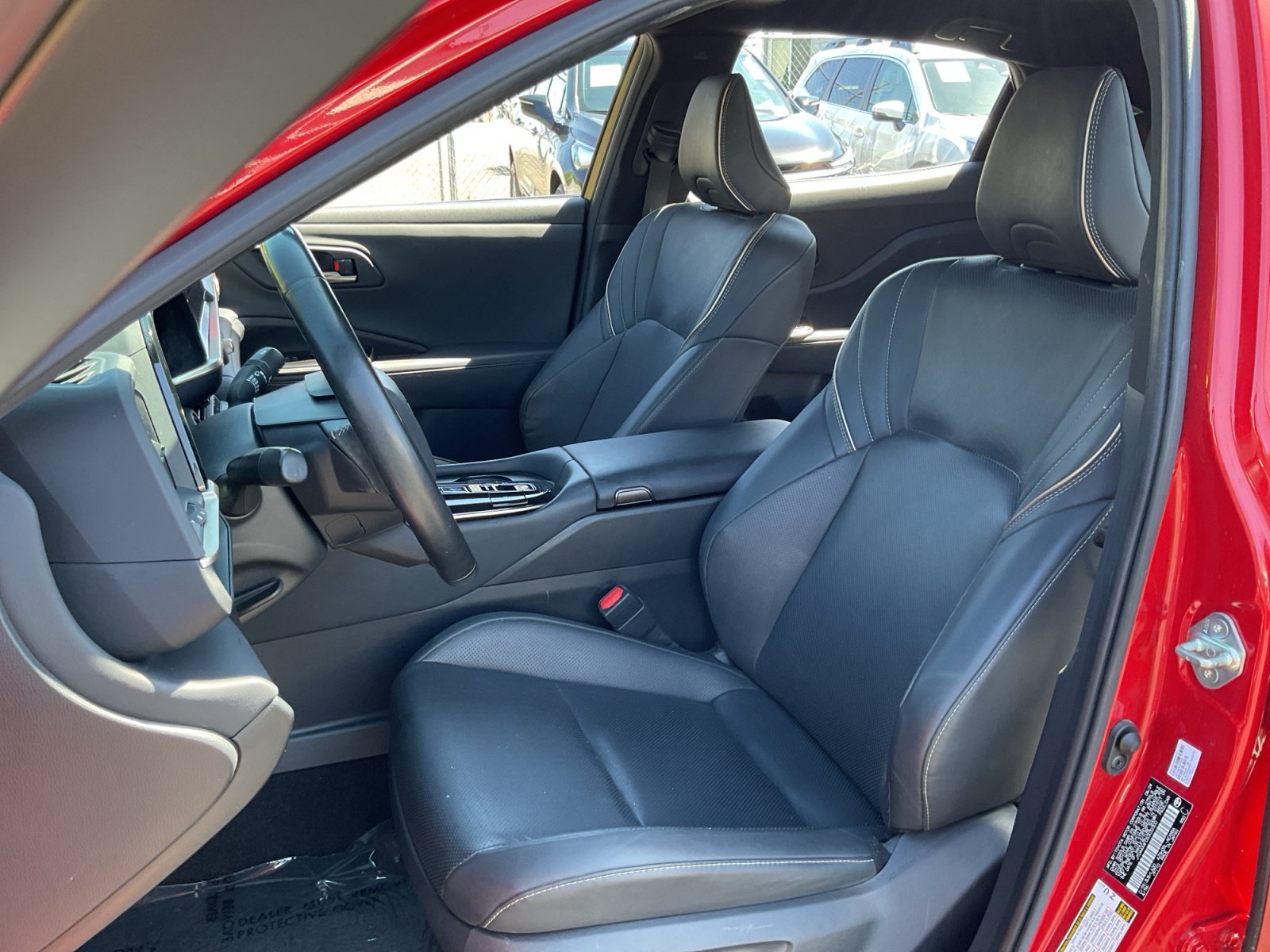 Used 2025 Toyota Crown w/ Carpet Mat Package (TMS) AWD/4WD image 16