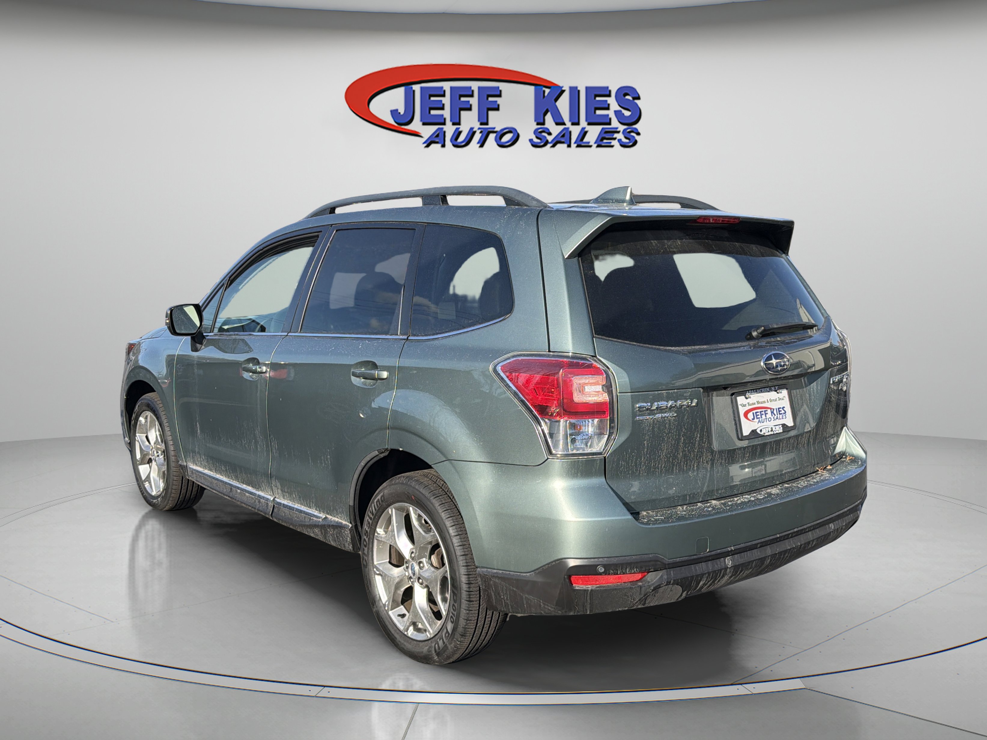 Used 2017 Subaru Forester 2.5i Touring image 5