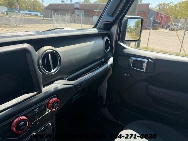 Used 2022 Jeep Gladiator Rubicon w/ LED Lighting Group AWD/4WD image 14