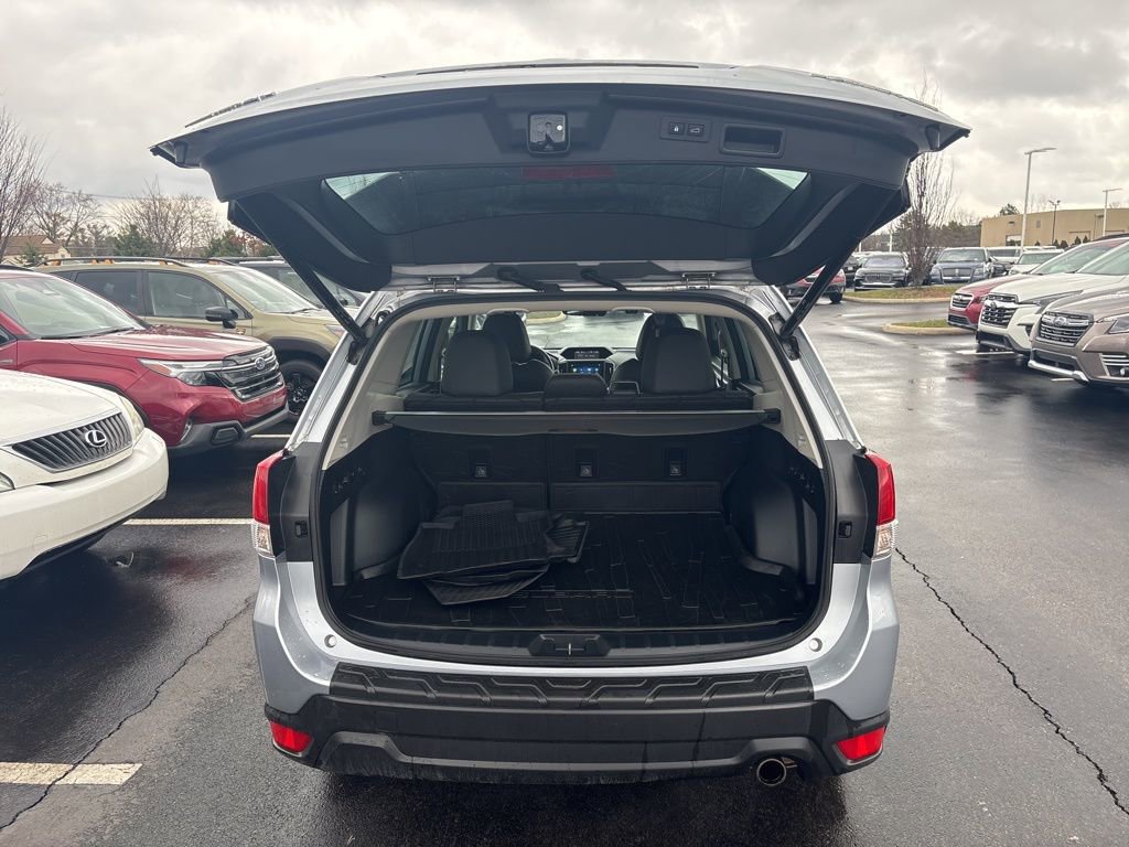 Certified 2023 Subaru Forester Limited AWD/4WD image 8