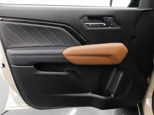 Used 2024 GMC Canyon AT4 w/ AT4 Premium Package image 19