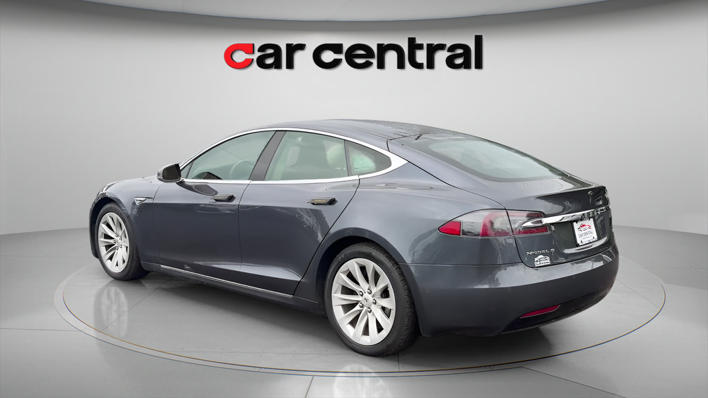 Used 2016 Tesla Model S 90D AWD/4WD image 4
