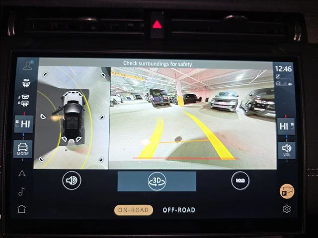 Used 2024 Land Rover Discovery Sport Dynamic SE image 25