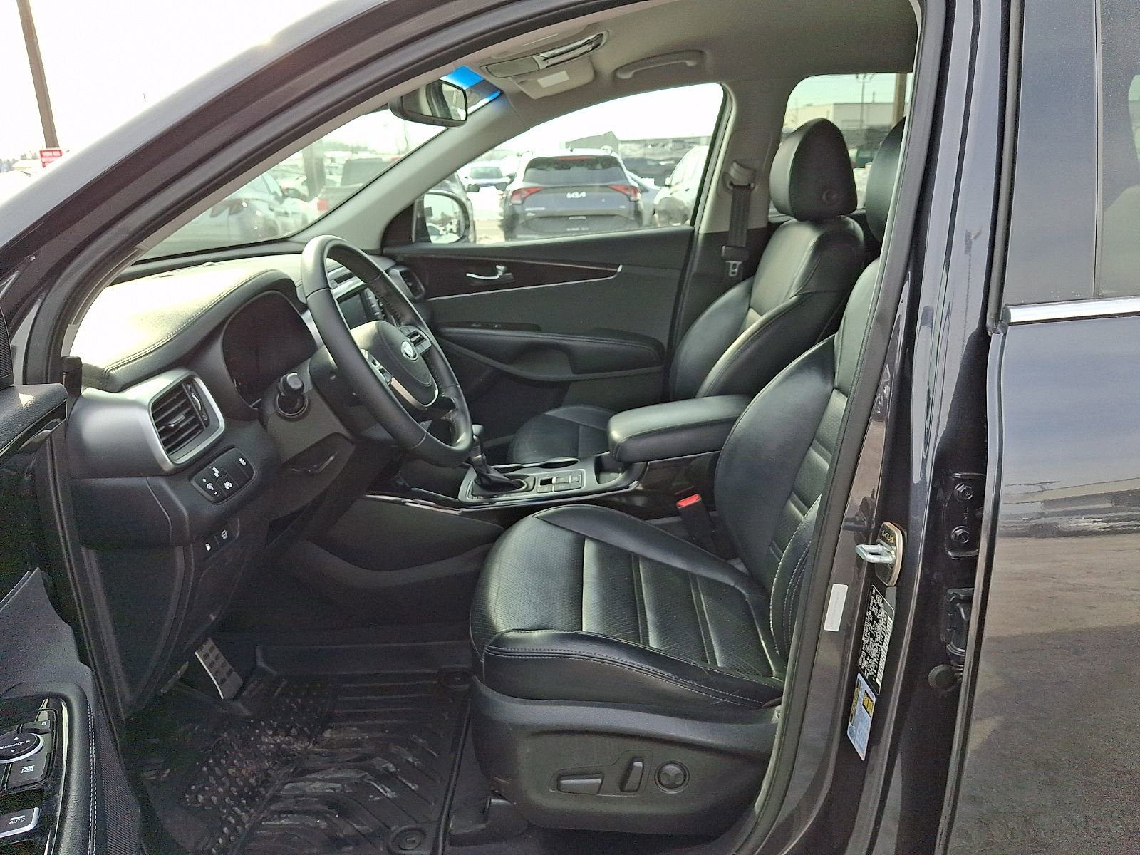 Used 2019 Kia Sorento EX image 14