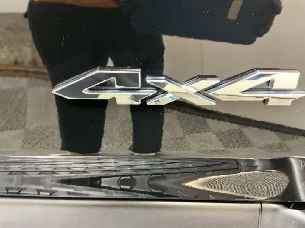 Used 2023 RAM 1500 Laramie image 14