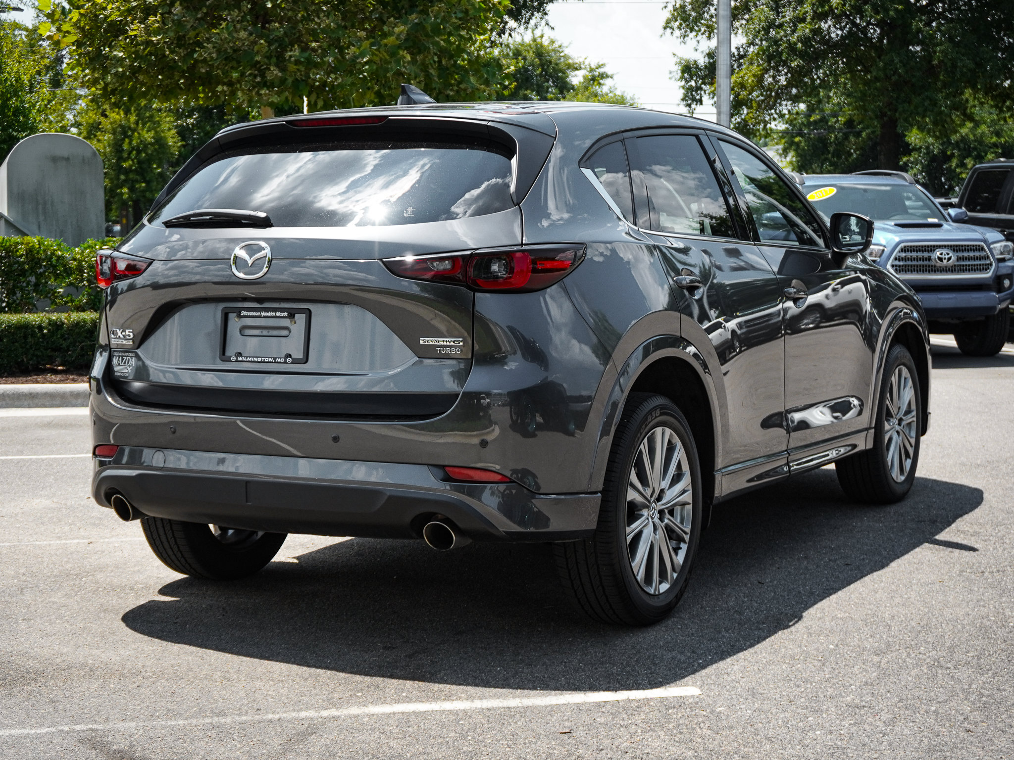 Certified 2023 MAZDA CX-5 Signature AWD/4WD image 9