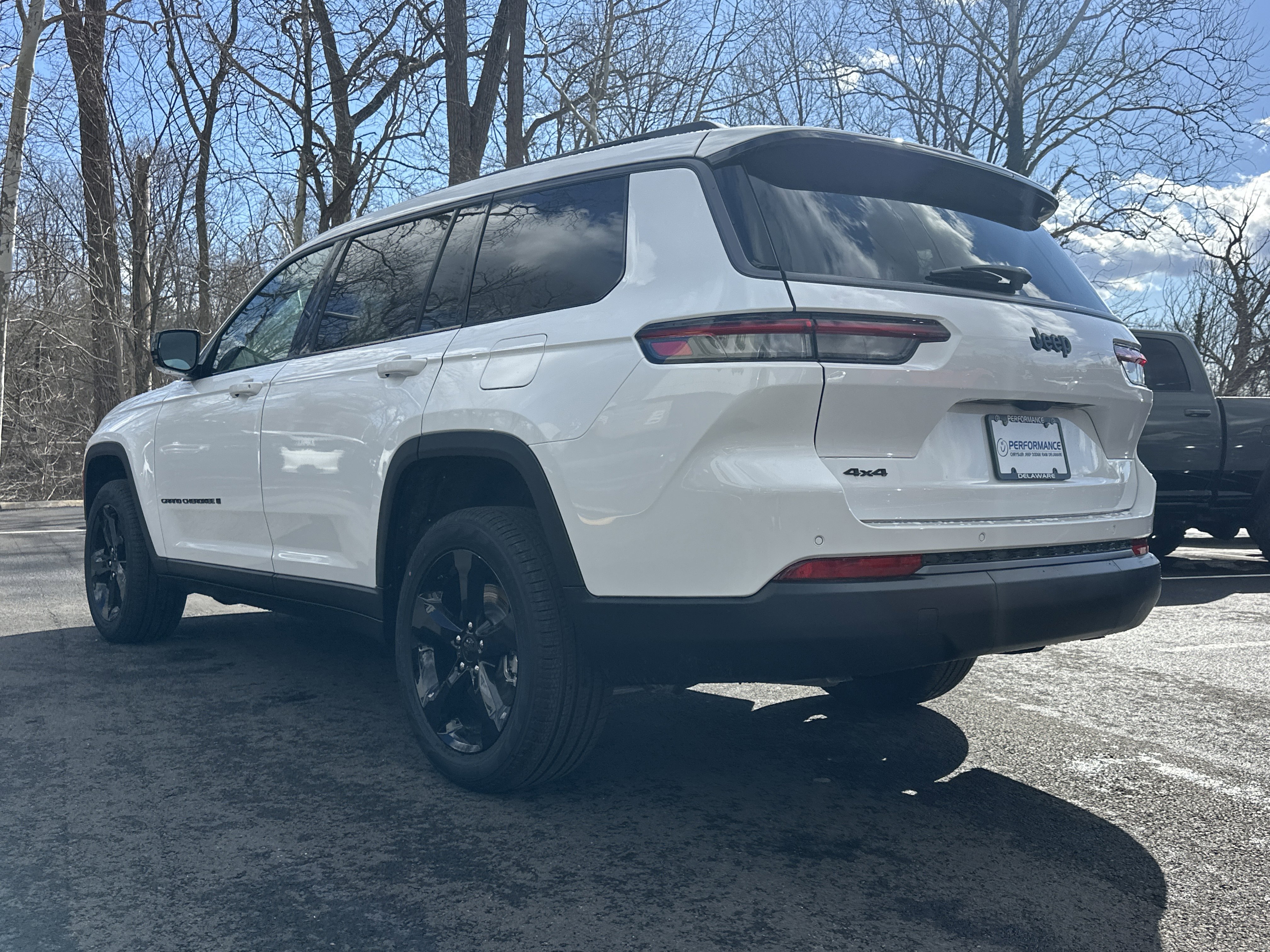 New 2026 Jeep Grand Cherokee L Limited w/ Limited Altitude Package AWD/4WD image 25