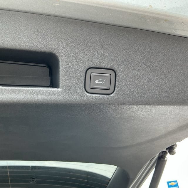 New 2025 GMC Acadia Elevation w/ Black Edition FWD image 16