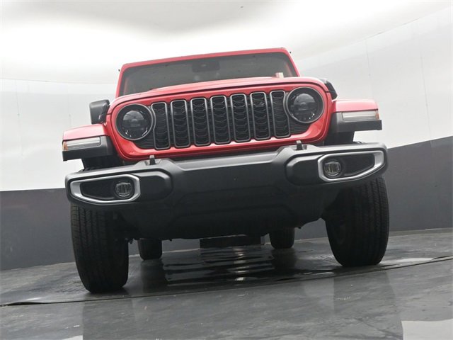 Used 2024 Jeep Gladiator Sport image 35