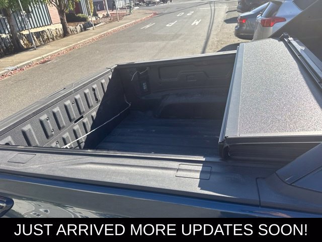 Used 2026 Chevrolet Silverado EV LT AWD/4WD image 6