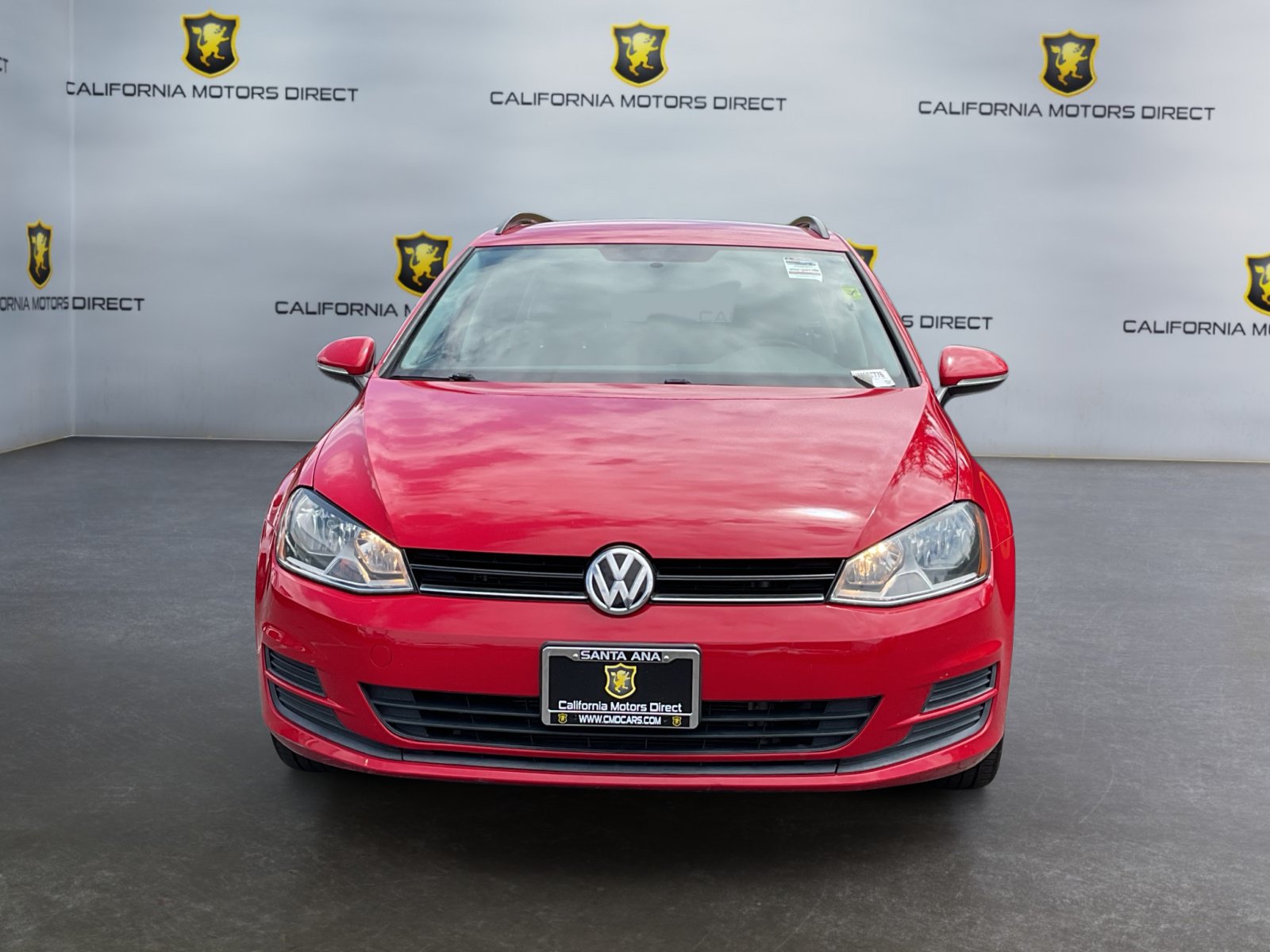 Used 2017 Volkswagen Golf S AWD/4WD image 2
