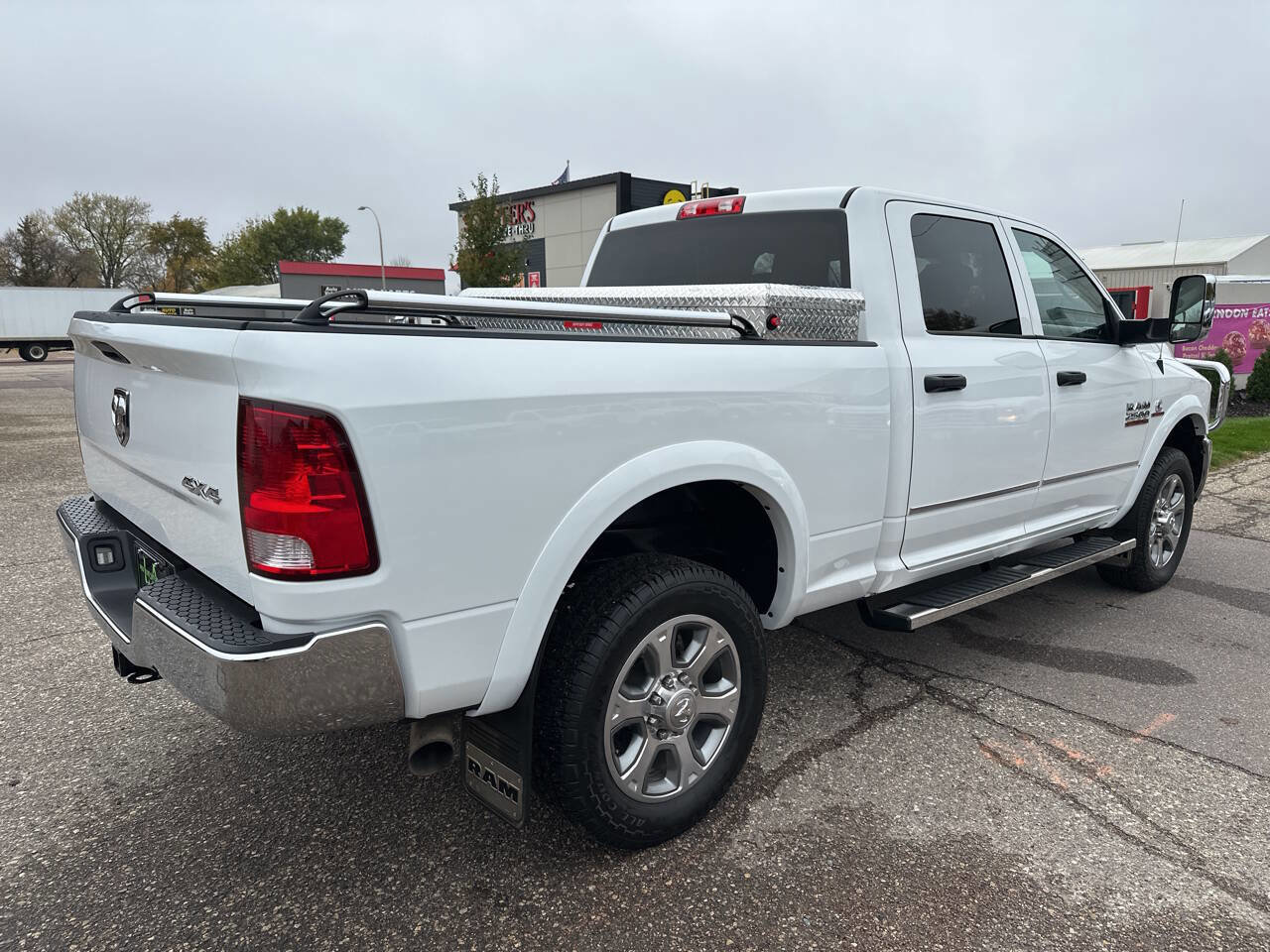Used 2018 RAM 2500 Tradesman w/ Chrome Appearance Group image 5