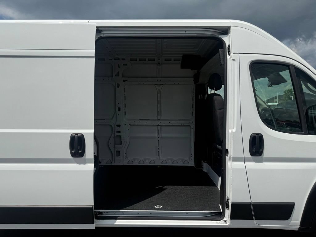 Used 2024 RAM ProMaster 2500 FWD image 49