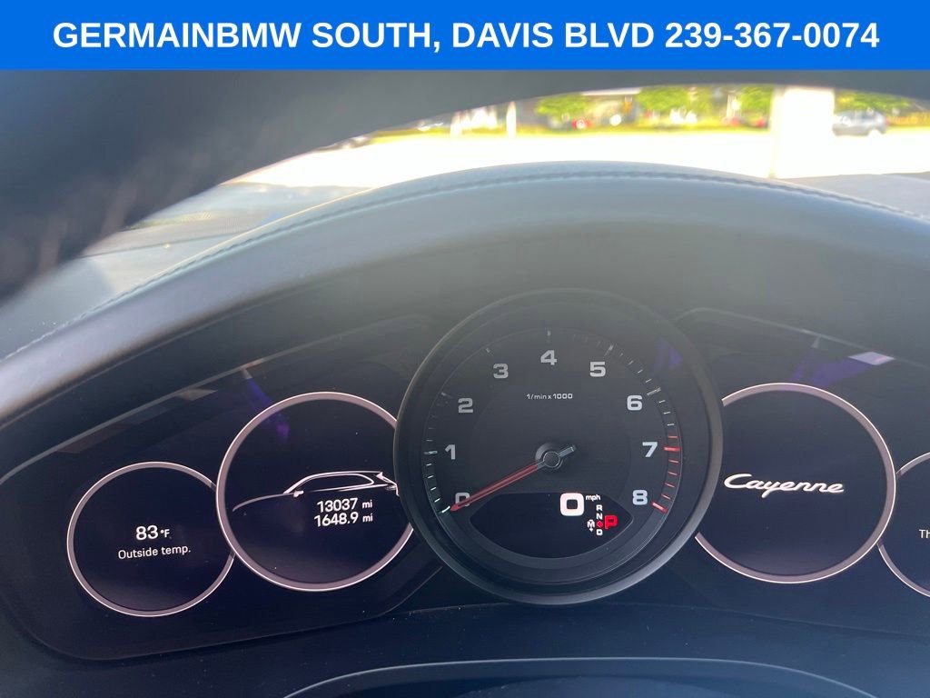 Used 2023 Porsche Cayenne AWD/4WD image 21