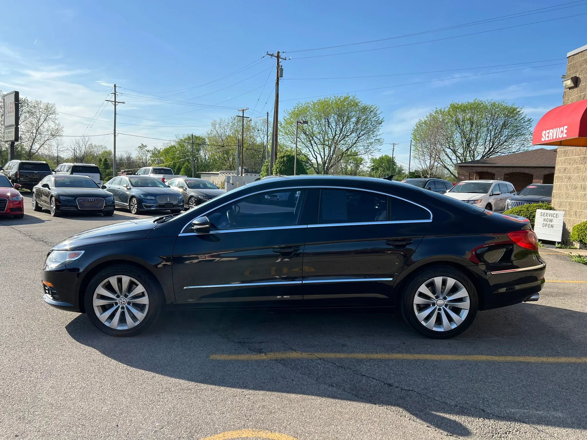 Used 2009 Volkswagen CC Sport FWD image 8