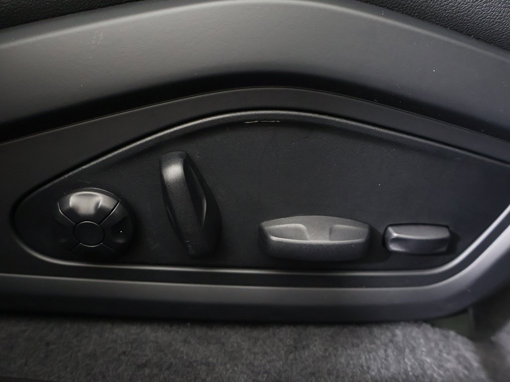 Used 2024 Audi RS e-tron GT w/ Carbon Performance Package image 35