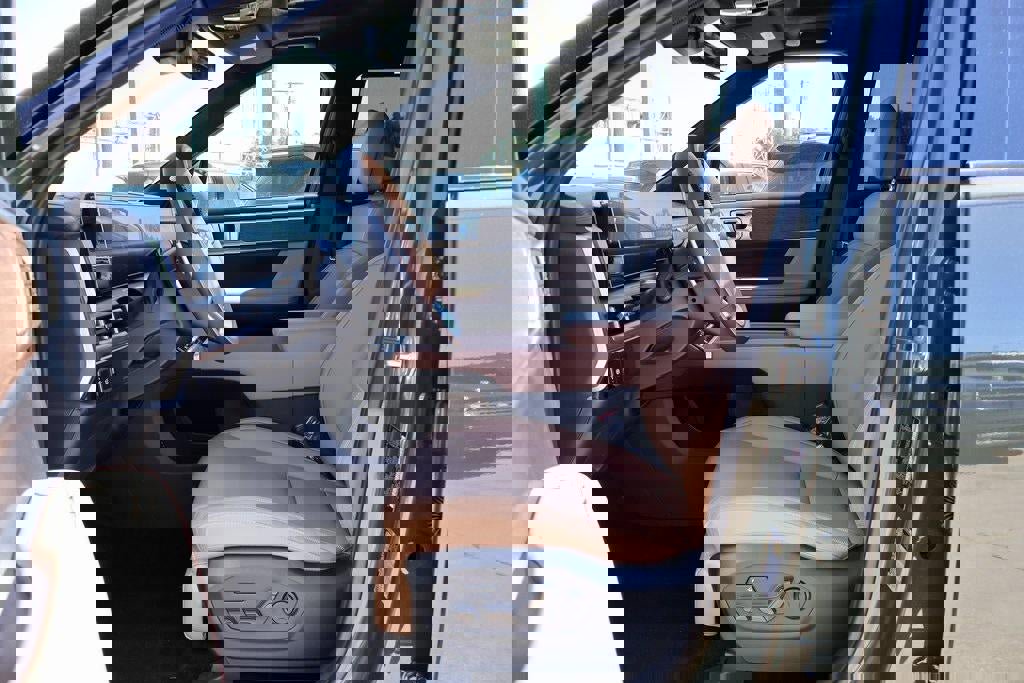 New 2026 Hyundai Santa Fe Calligraphy image 7