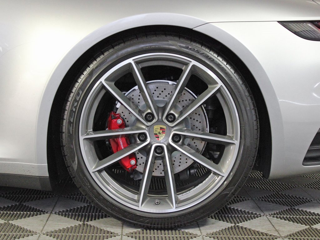 Used 2024 Porsche 911 Carrera S image 34