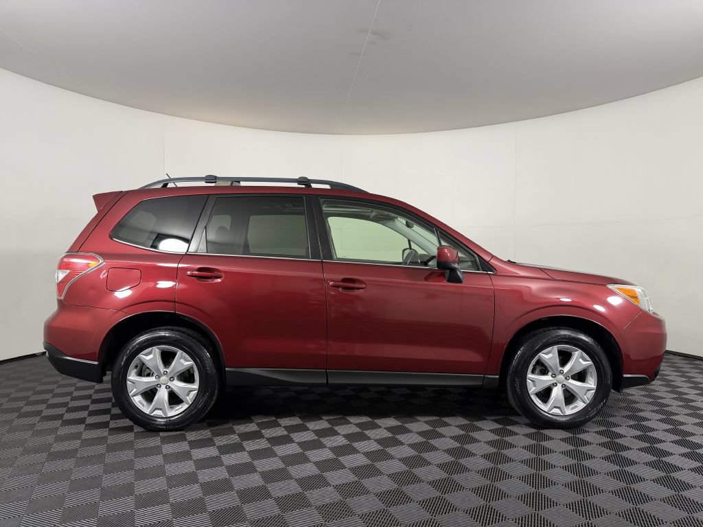 Used 2014 Subaru Forester 2.5i Limited AWD/4WD image 4