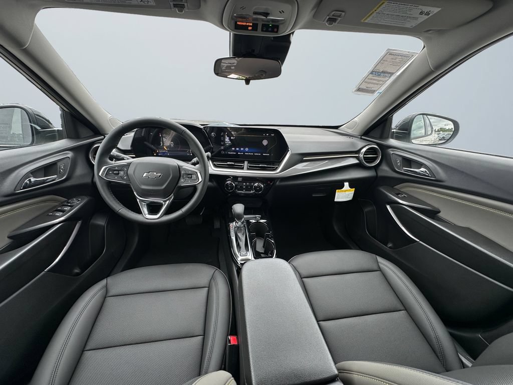 New 2026 Chevrolet Trax ACTIV w/ Driver Confidence Package FWD image 10