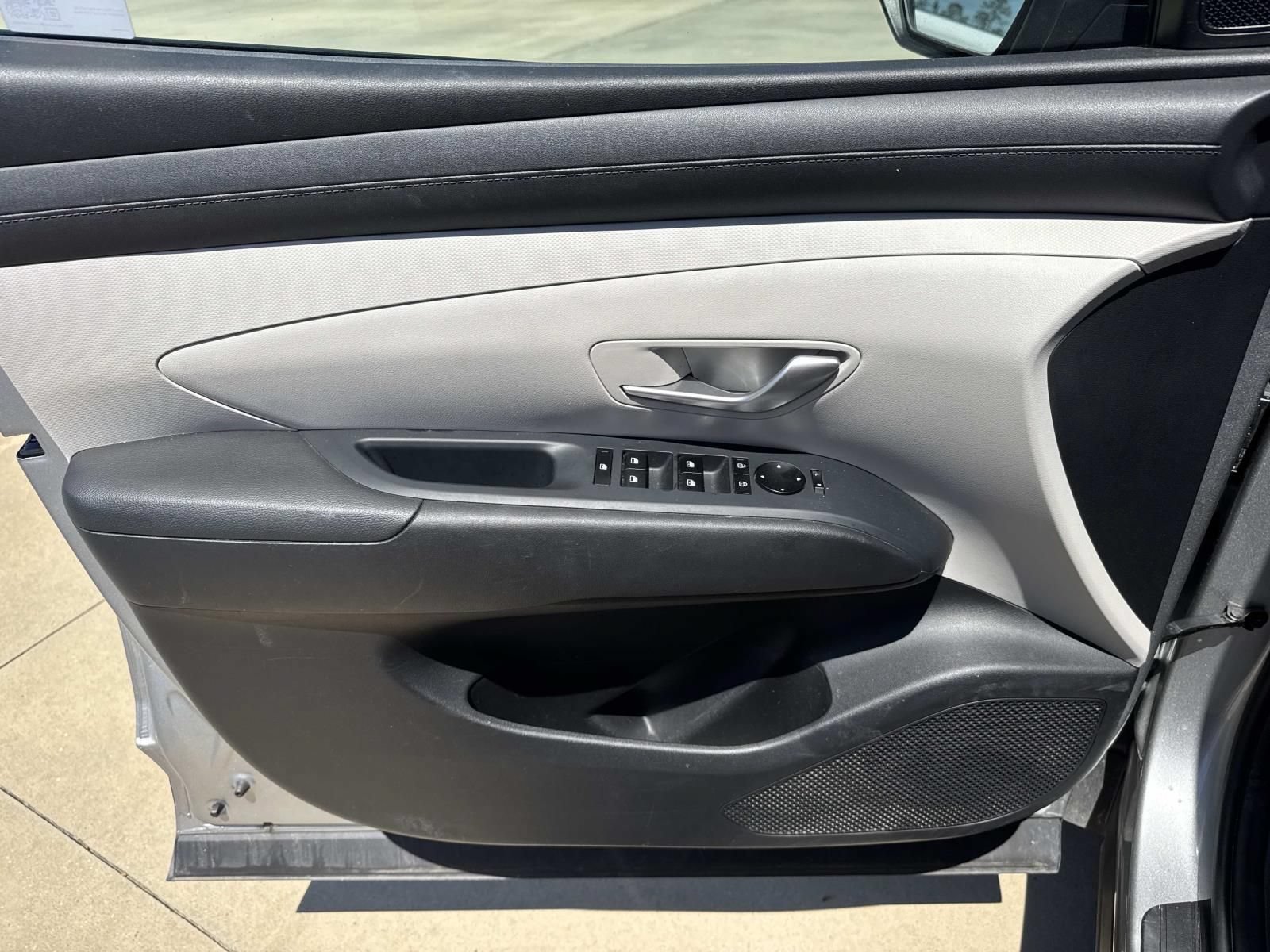 Used 2025 Hyundai Tucson SEL FWD image 18