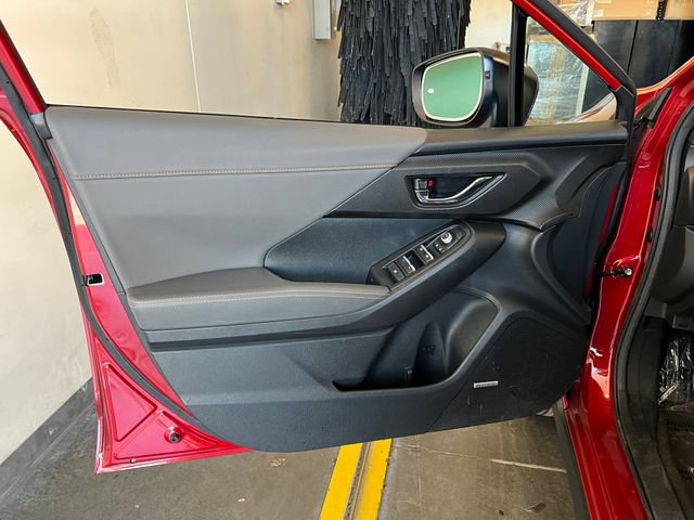 Used 2024 Subaru Crosstrek 2.5i Limited w/ Crosstrek Mirror Package AWD/4WD image 32