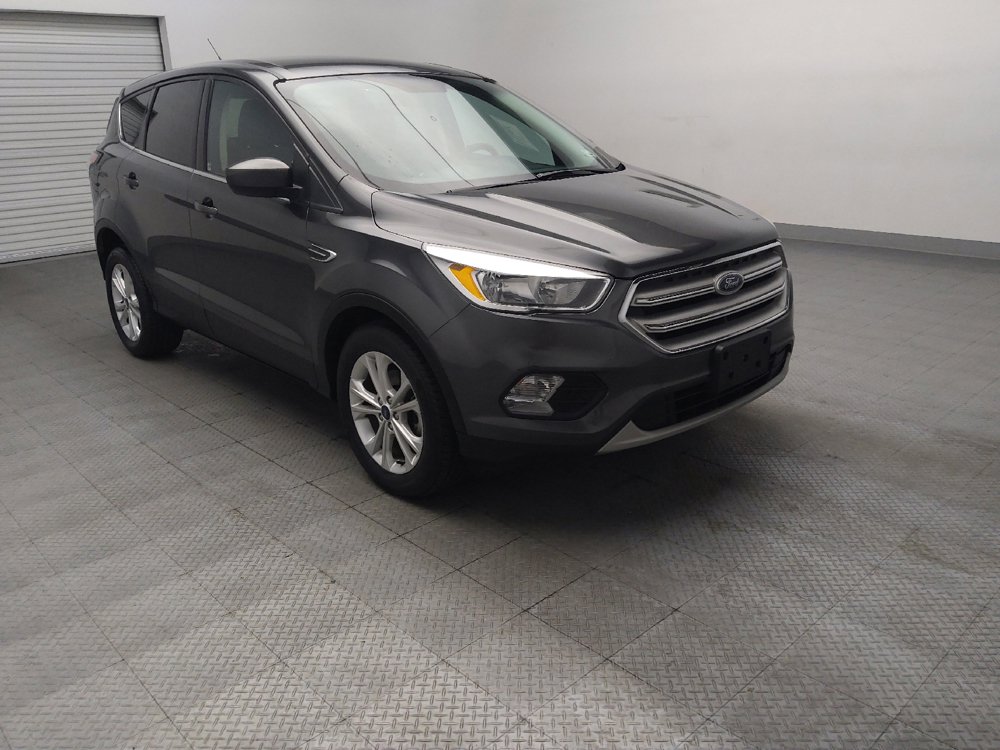 Used 2017 Ford Escape SE FWD image 13