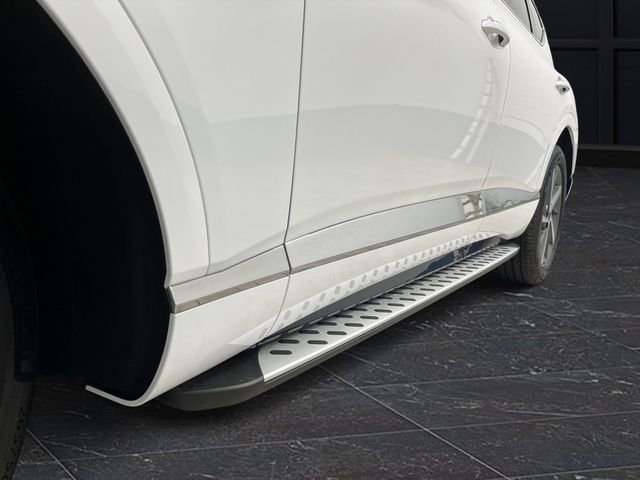 Used 2025 Genesis GV80 2.5T Advanced image 38