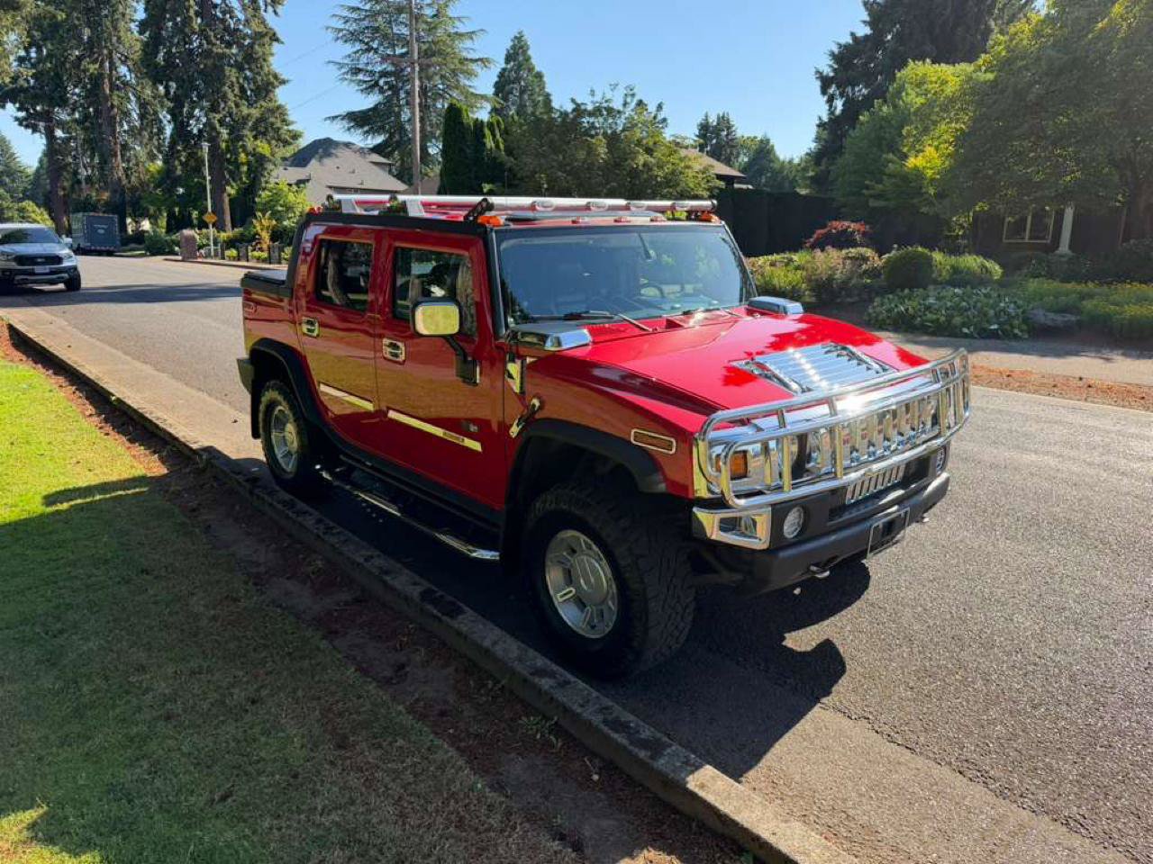 Used 2005 HUMMER H2 SUT w/ Preferred Equipment Group AWD/4WD image 7