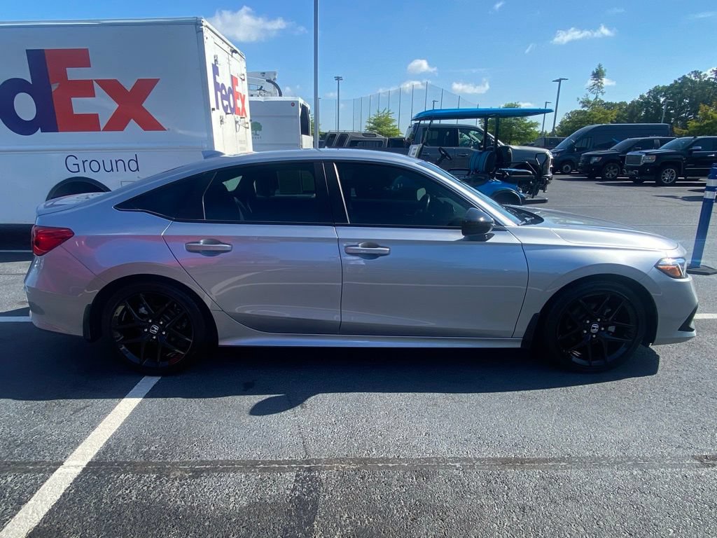 Used 2024 Honda Civic Sport image 8