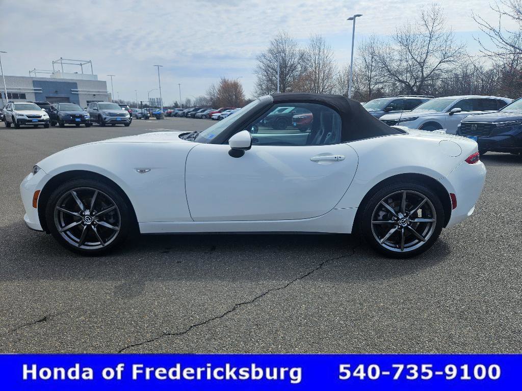 Used 2016 MAZDA MX-5 Miata Grand Touring image 3