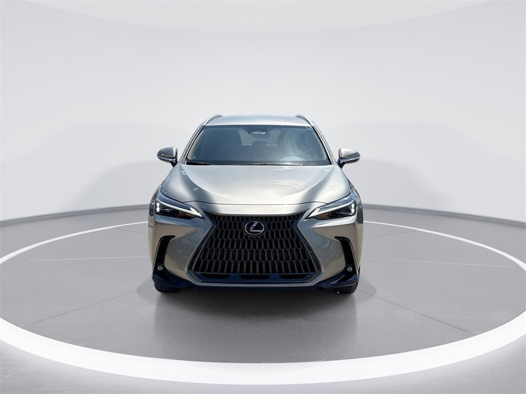 Used 2024 Lexus NX 250 FWD image 3