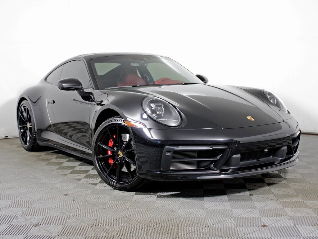 Used 2024 Porsche 911 Carrera 4S image 9