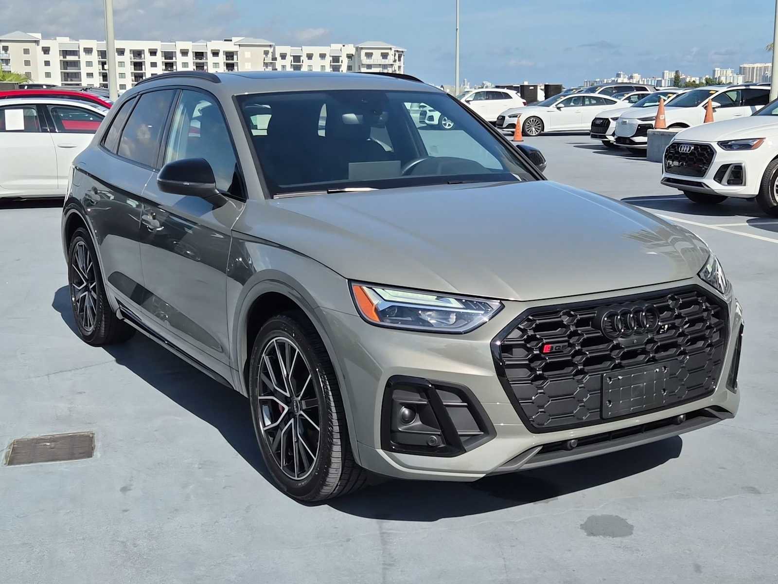 Certified 2023 Audi SQ5 Premium Plus w/ Premium Plus Package image 8