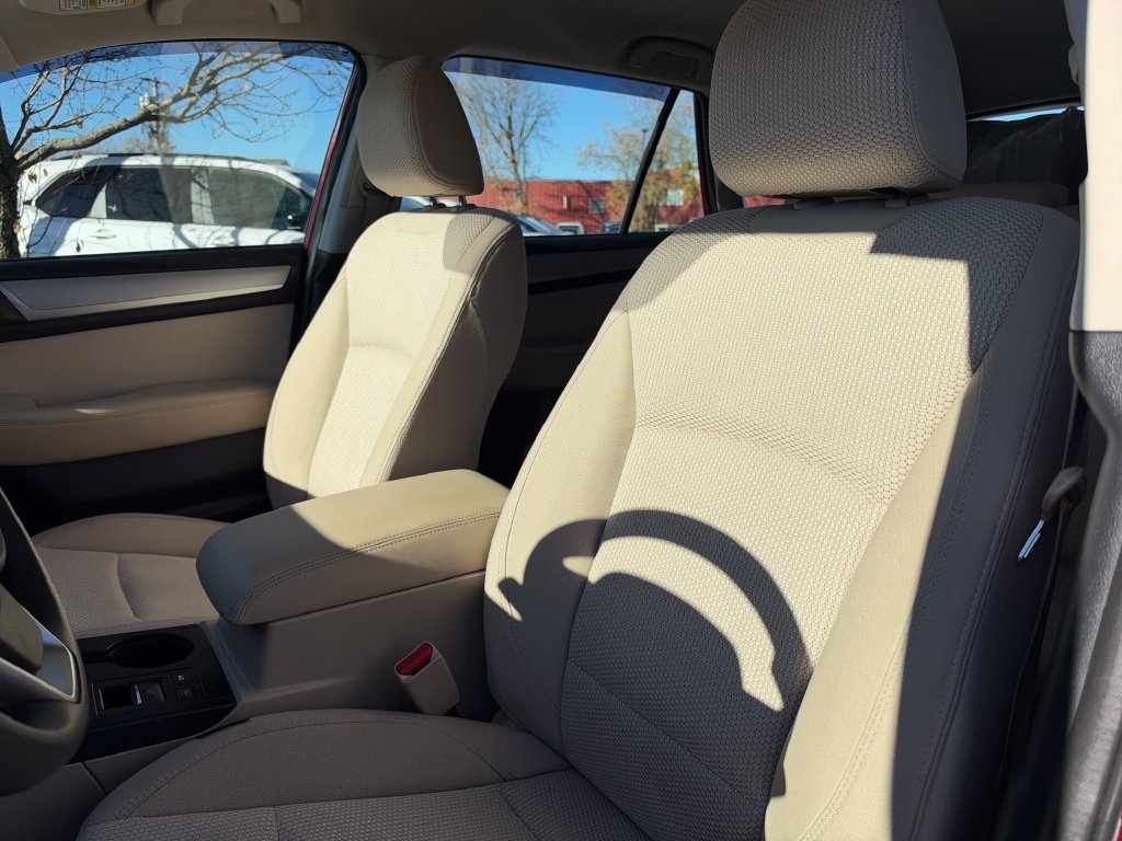 Used 2018 Subaru Outback 2.5i AWD/4WD image 21