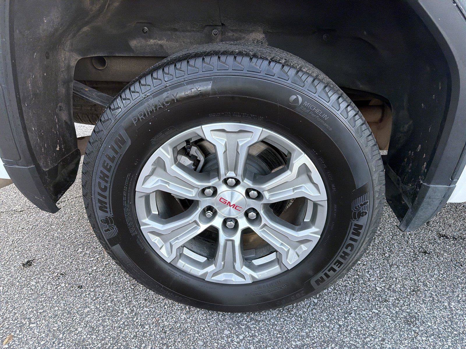 Used 2025 GMC Sierra 1500 SLT AWD/4WD image 15