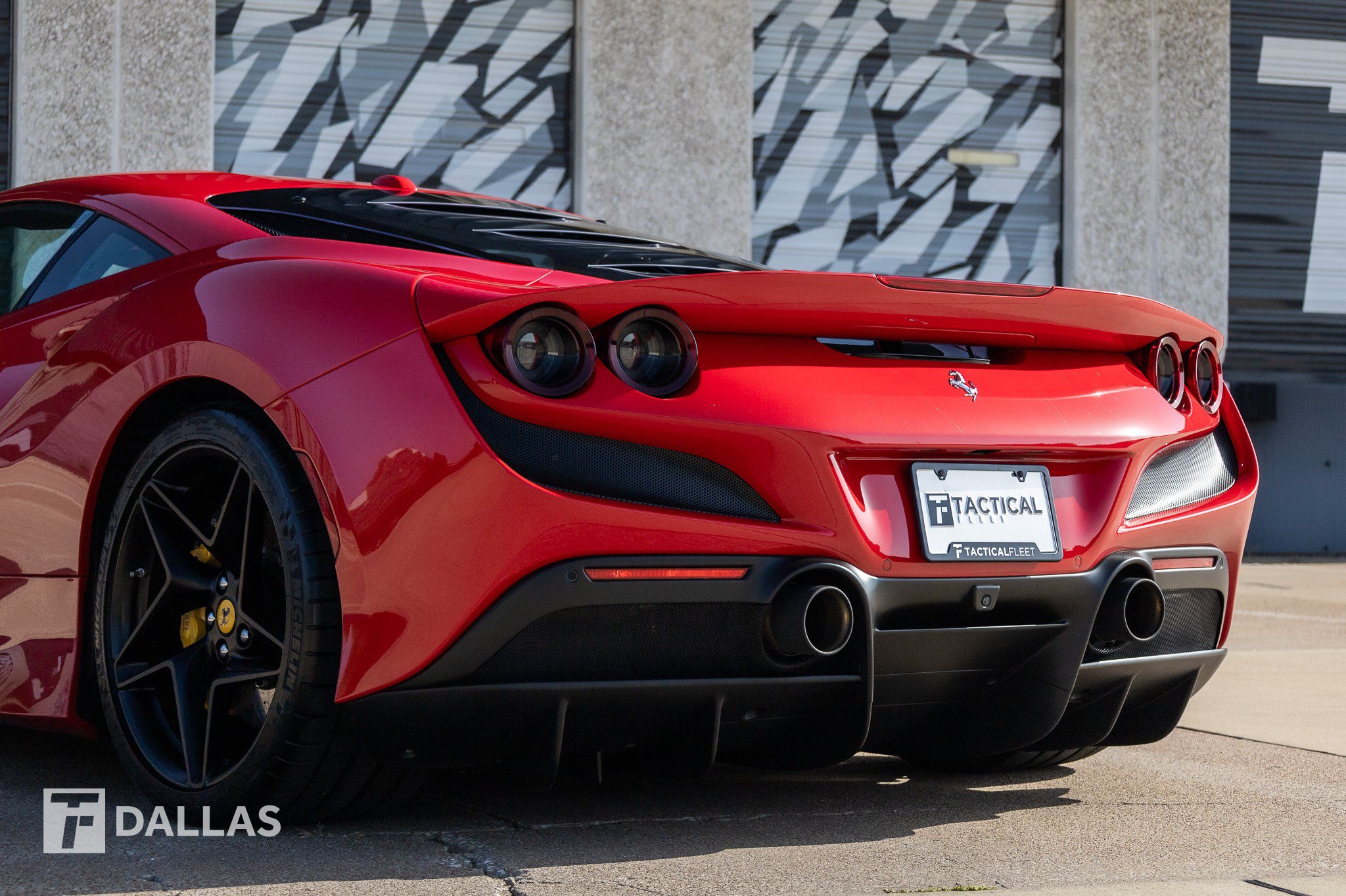 Used 2020 Ferrari F8 Tributo RWD image 12