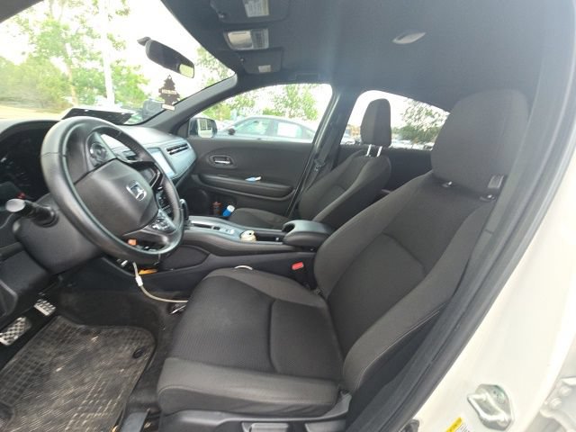 Used 2022 Honda HR-V Sport image 4