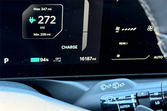 Certified 2024 Kia EV9 Light Long Range image 35