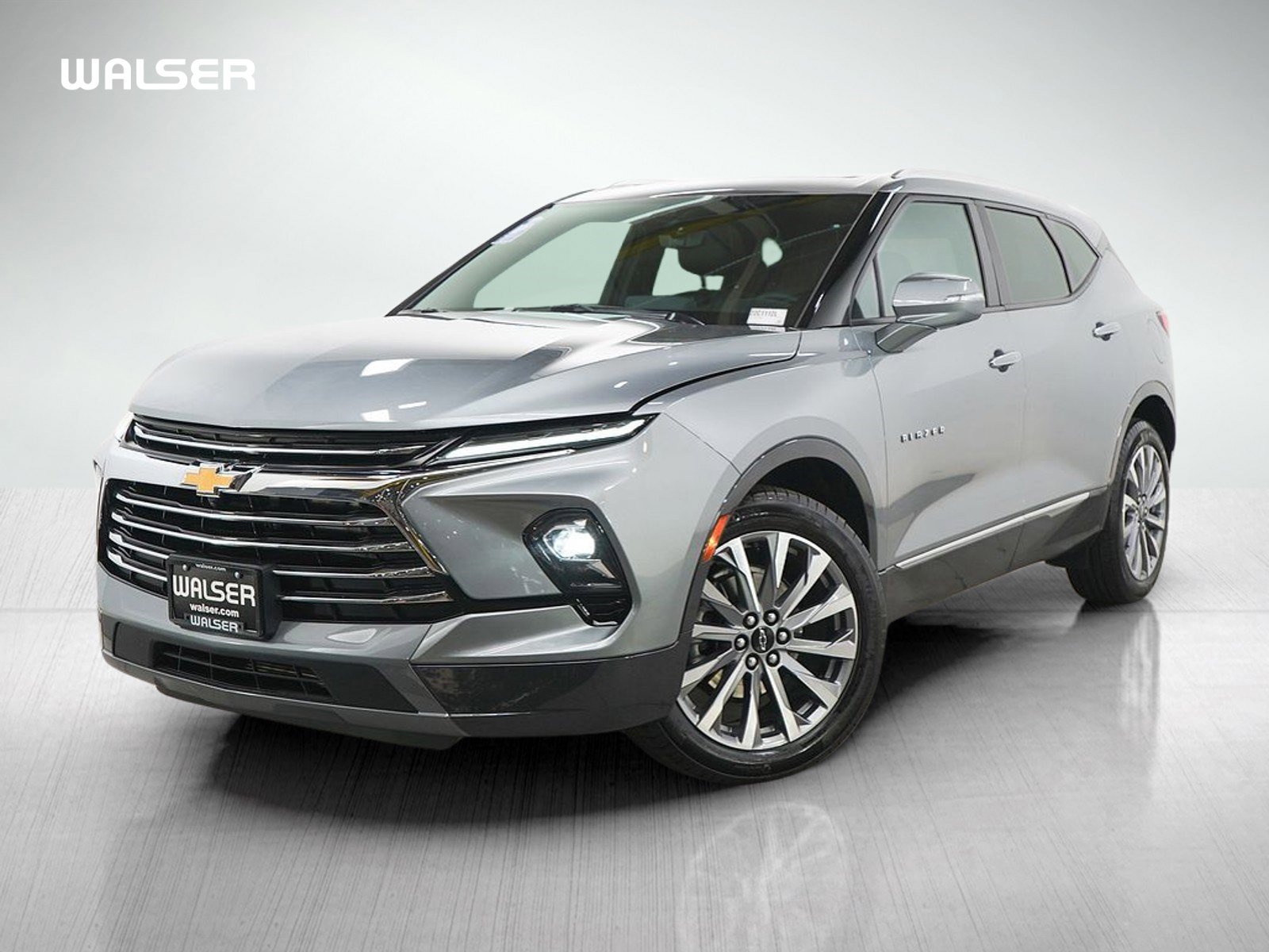 Used 2023 Chevrolet Blazer Premier w/ Driver Confidence II Package image 1