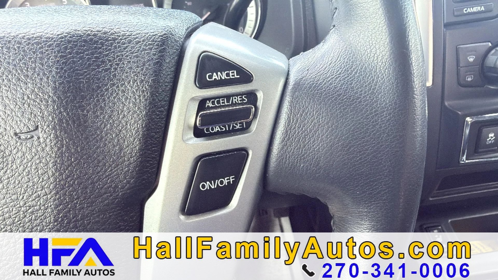 Used 2018 Nissan Titan SV w/ SV Convenience Package RWD image 30