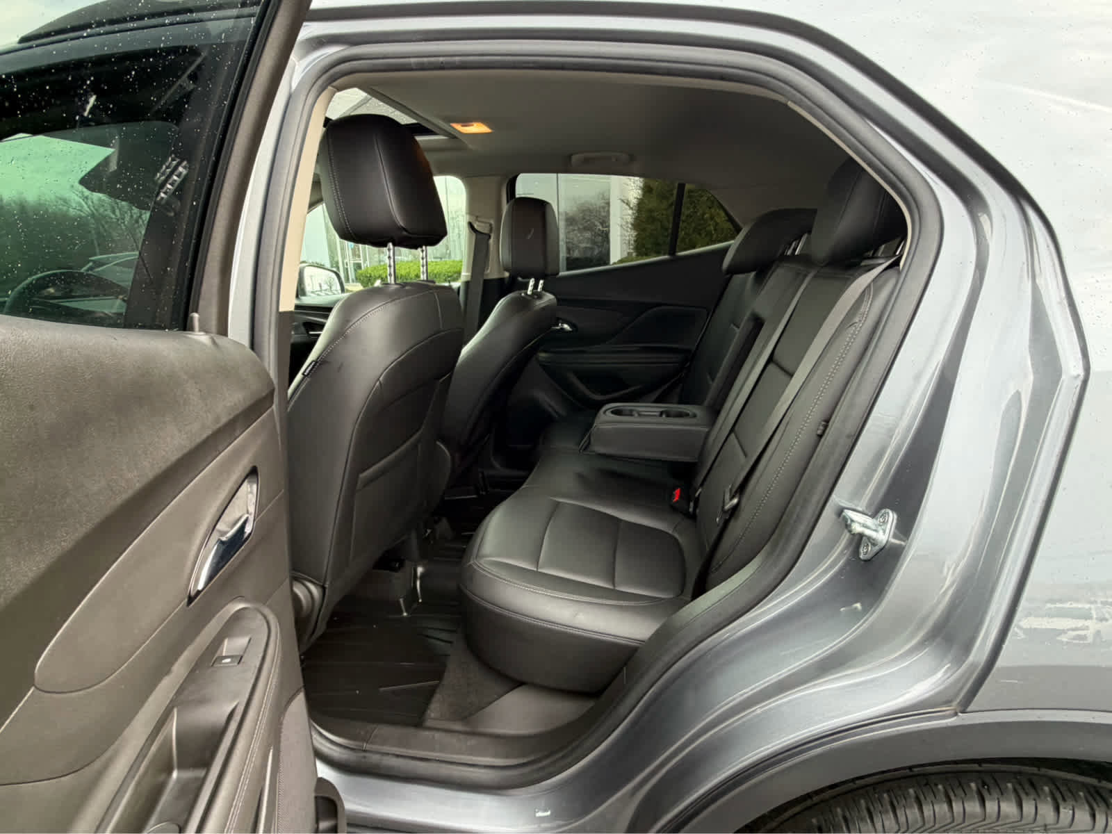 Used 2019 Buick Encore Essence w/ Experience Buick Package image 15