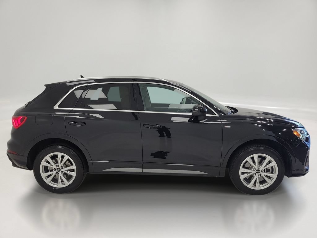 Used 2025 Audi Q3 2.0T Premium AWD/4WD image 4