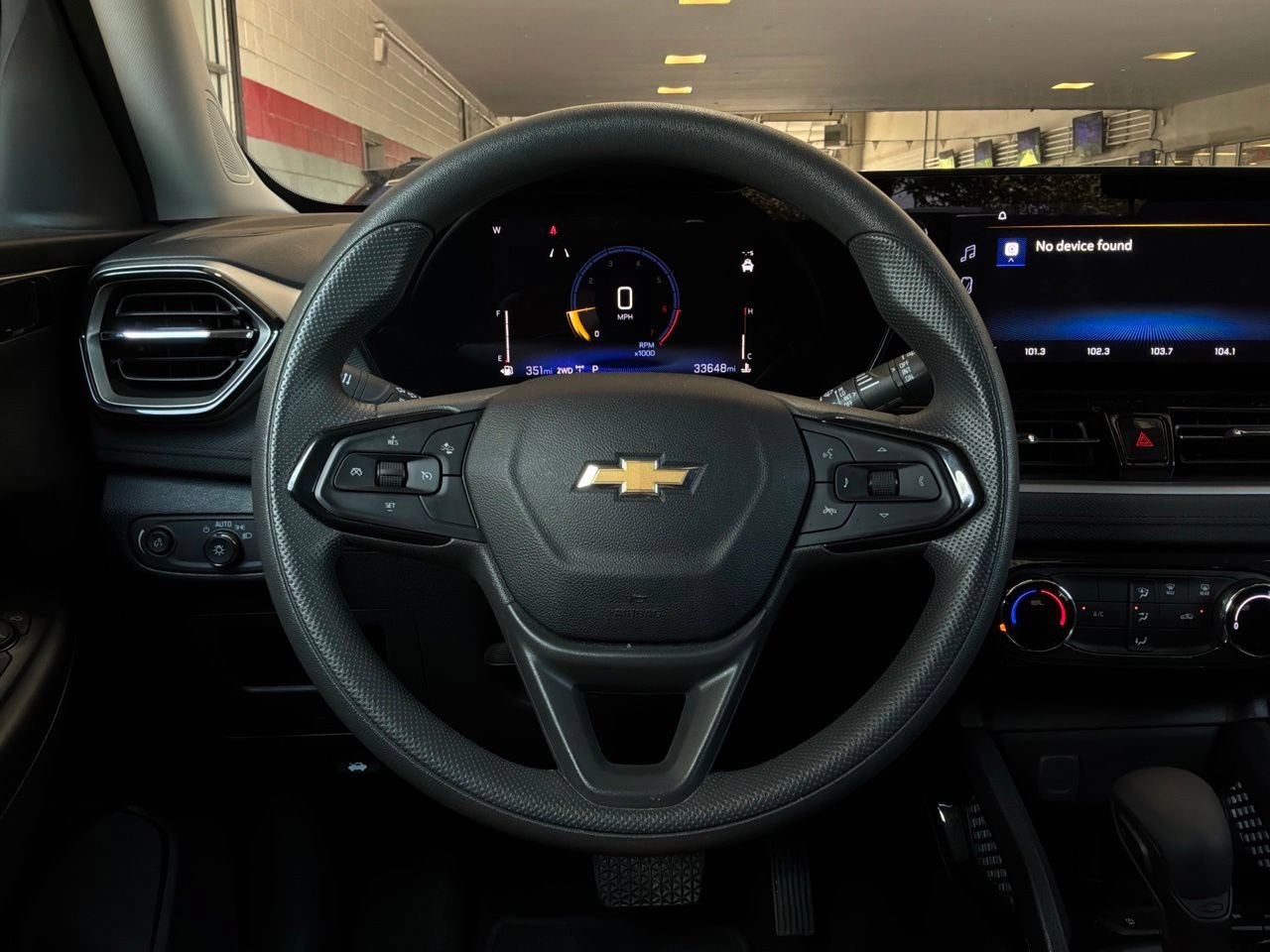 Used 2025 Chevrolet TrailBlazer LT w/ Driver Confidence Package AWD/4WD image 31