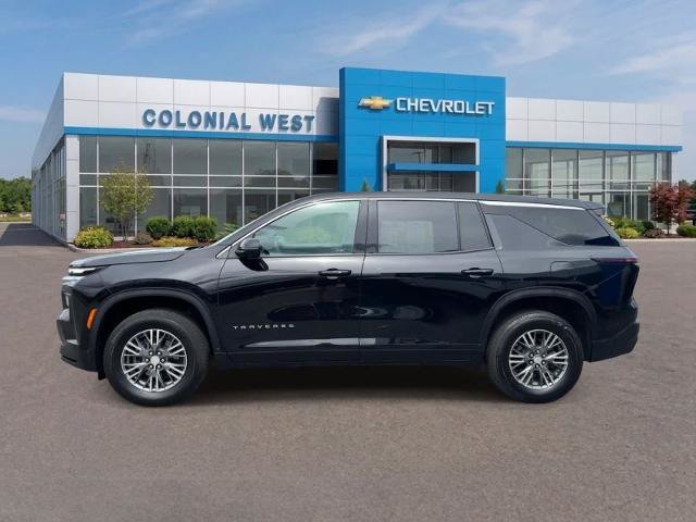 Used 2024 Chevrolet Traverse LS FWD image 3