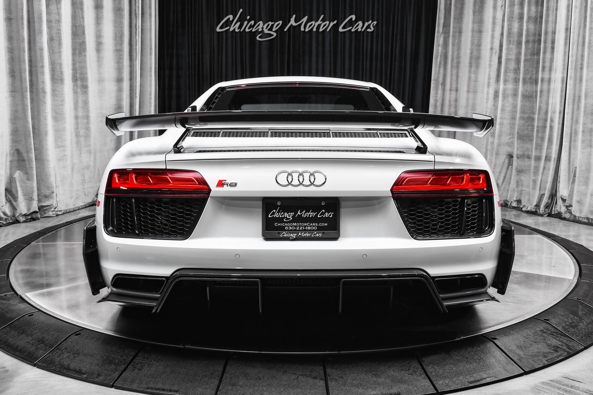 Used 2018 Audi R8 V10 plus image 4