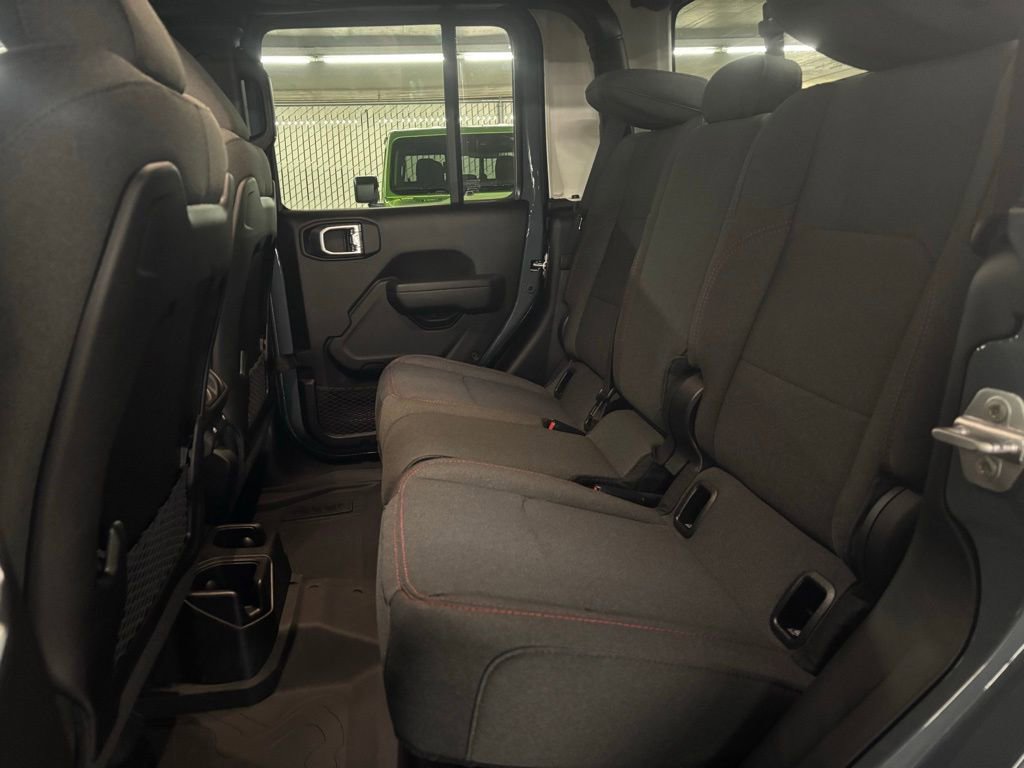 New 2026 Jeep Gladiator Rubicon w/ Technology Group image 13